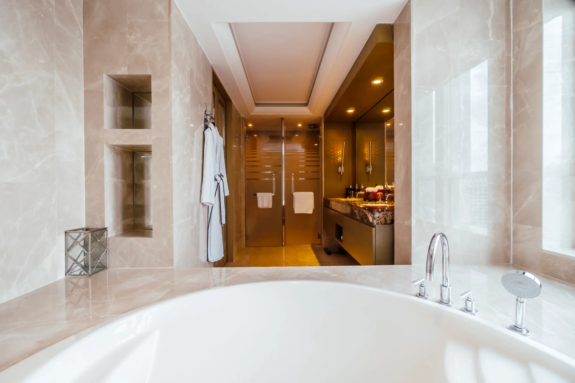 commerciale bagno hotel vasca doccia